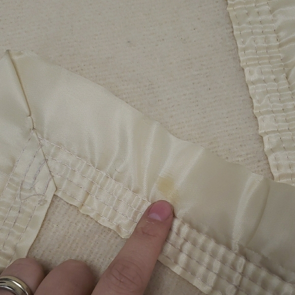 Vintage Eaton Woolmark Pure Virgin Wool Twin Blanket - Picture 6 of 6